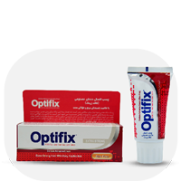 چسب دندان مصنوعی