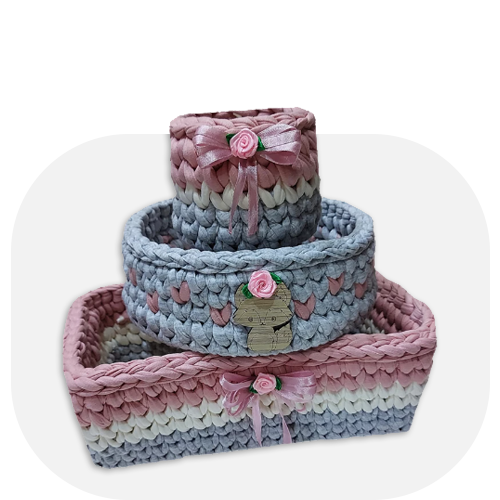 دست بافته‌ ها، رودوزی و محصولات پارچه ای و چرمی