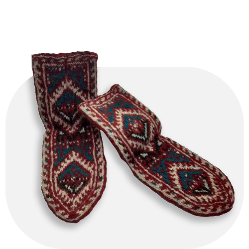 جوراب و پاپوش سنتی مردانه
