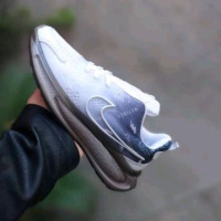 لوگوی فروشگاه کفش ماهان