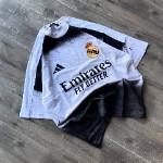 لوگوی فروشگاه لباس مردانه شیکپوشان 1400