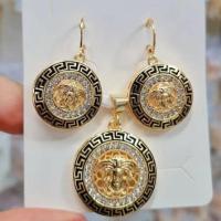 لوگوی فروشگاه نیوا اکسسوری